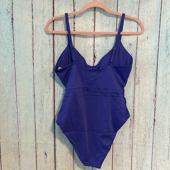 NWT Andie The Samoa One Piece - Picture 6 of 9